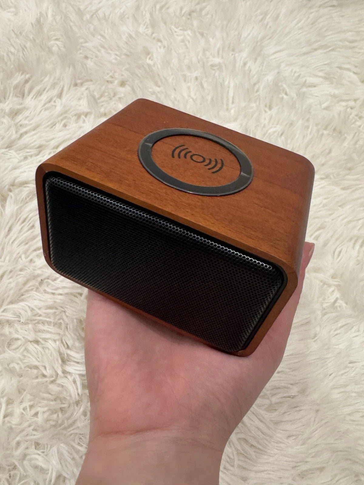 WOODEN BLUETOOTH SPEAKER  WITH WIRELESS CHARGING OF CELL PHONE